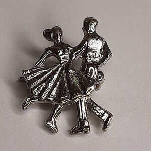 Vtg Dancing Couple Silver-Tone 1950s Sock hop Brooch Back Lapel Pin